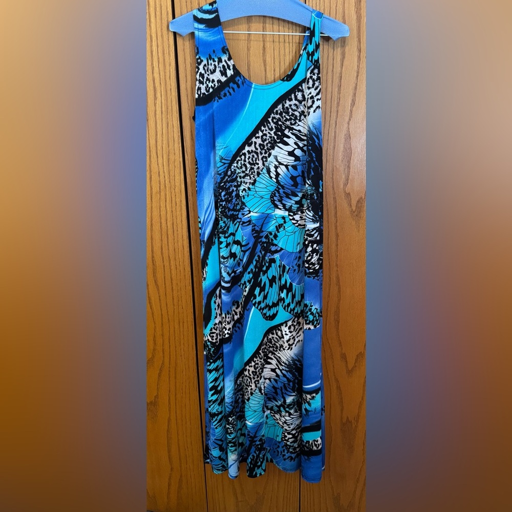 Casual midi dress a line. Easily travel, resort dress
Size M
